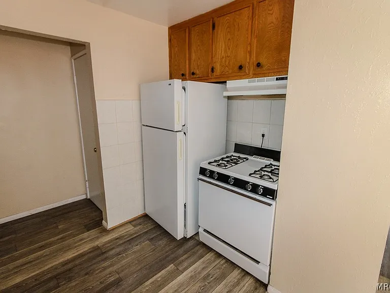 774 Summit Blvd #A — Photo 12
