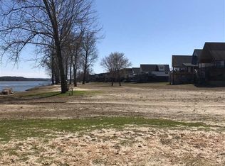 898 Miracle Rd, Decaturville, TN 38329