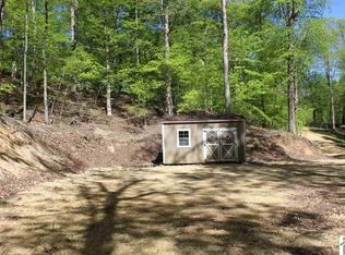 300 Hillside Trl, Eddyville, KY 42038