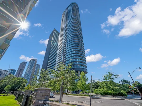 585 Bloor St E #516, Toronto, ON M4W 0B3