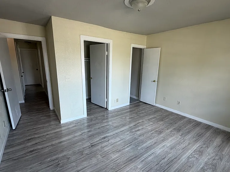 3613 S 116th East Ave — Photo 18