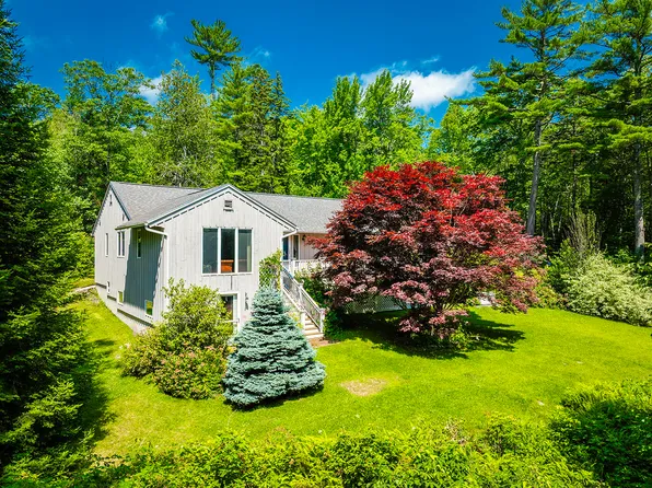 20 South Ridge Drive, Lincolnville, ME 04849