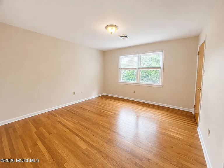 99 Old Halfway Rd — Photo 11