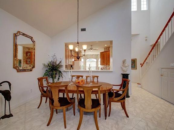 5th image of 174 Sand Key Estates Dr