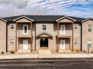 2146 Prospector Ct, Bowling Green, KY 42101