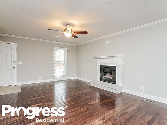 4th image of 418 Oakhaven Dr