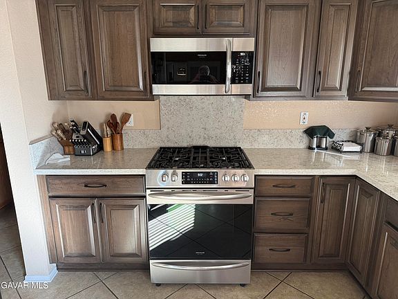 5th image of 3918 Parkridge Ave