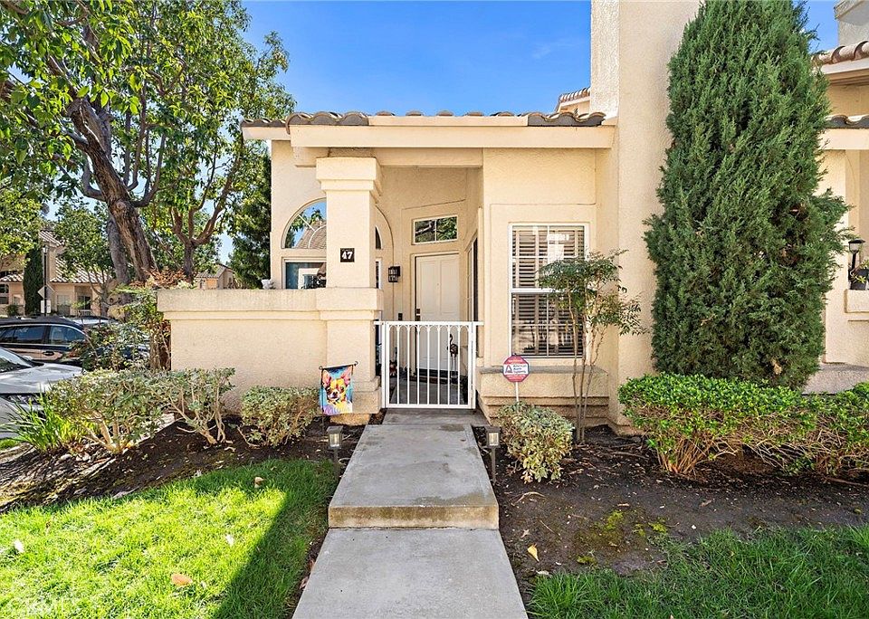1st image of 47 Nightingale Dr