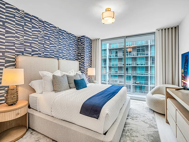 Model Bedroom