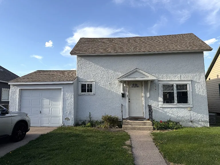 928 E Hanson Ave — Photo 1