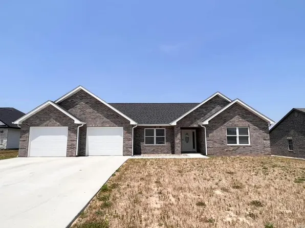 312 Braeburn Dr, Hannibal, MO 63401