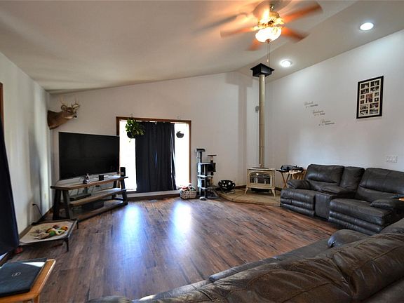 3rd image of 17435 Lexington Dr Lot 14