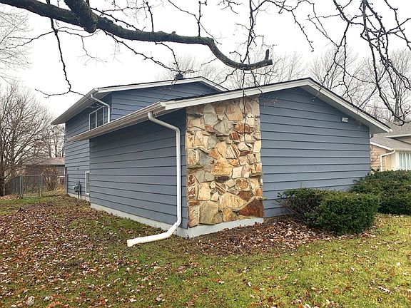 2nd image of 22538 Arquilla Dr