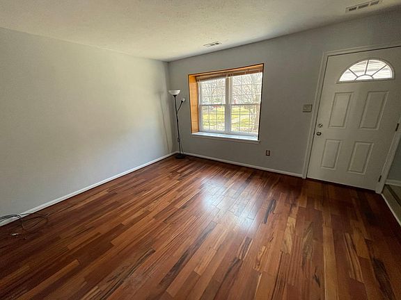 4th image of 15709 Ambiance Dr