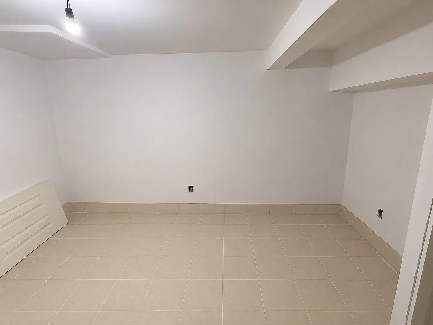 2360 Saint Raymond Ave — Photo 4