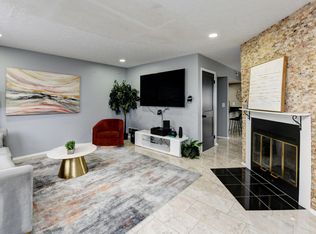 321 Northgate Ct #B, Westerville, OH 43081