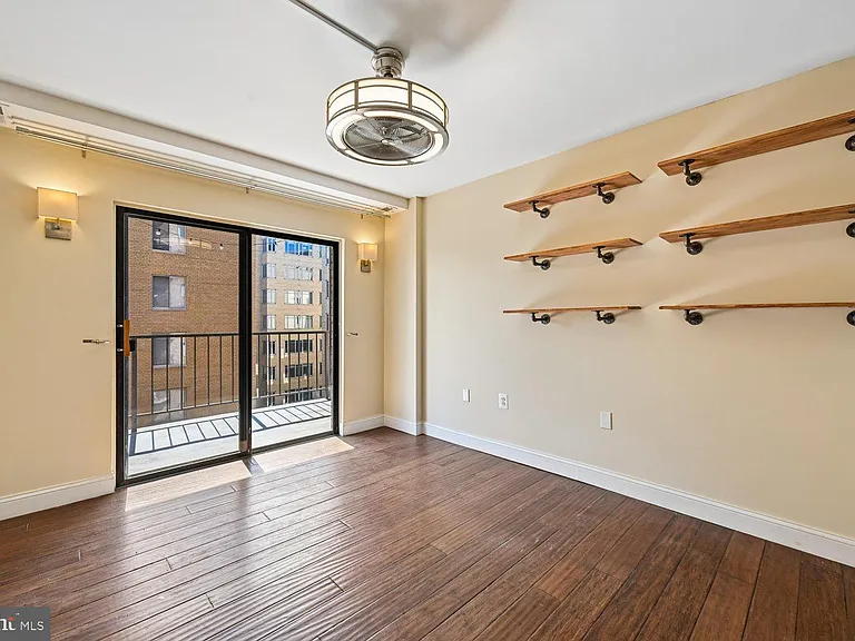 1718 P St NW #617 — Photo 9