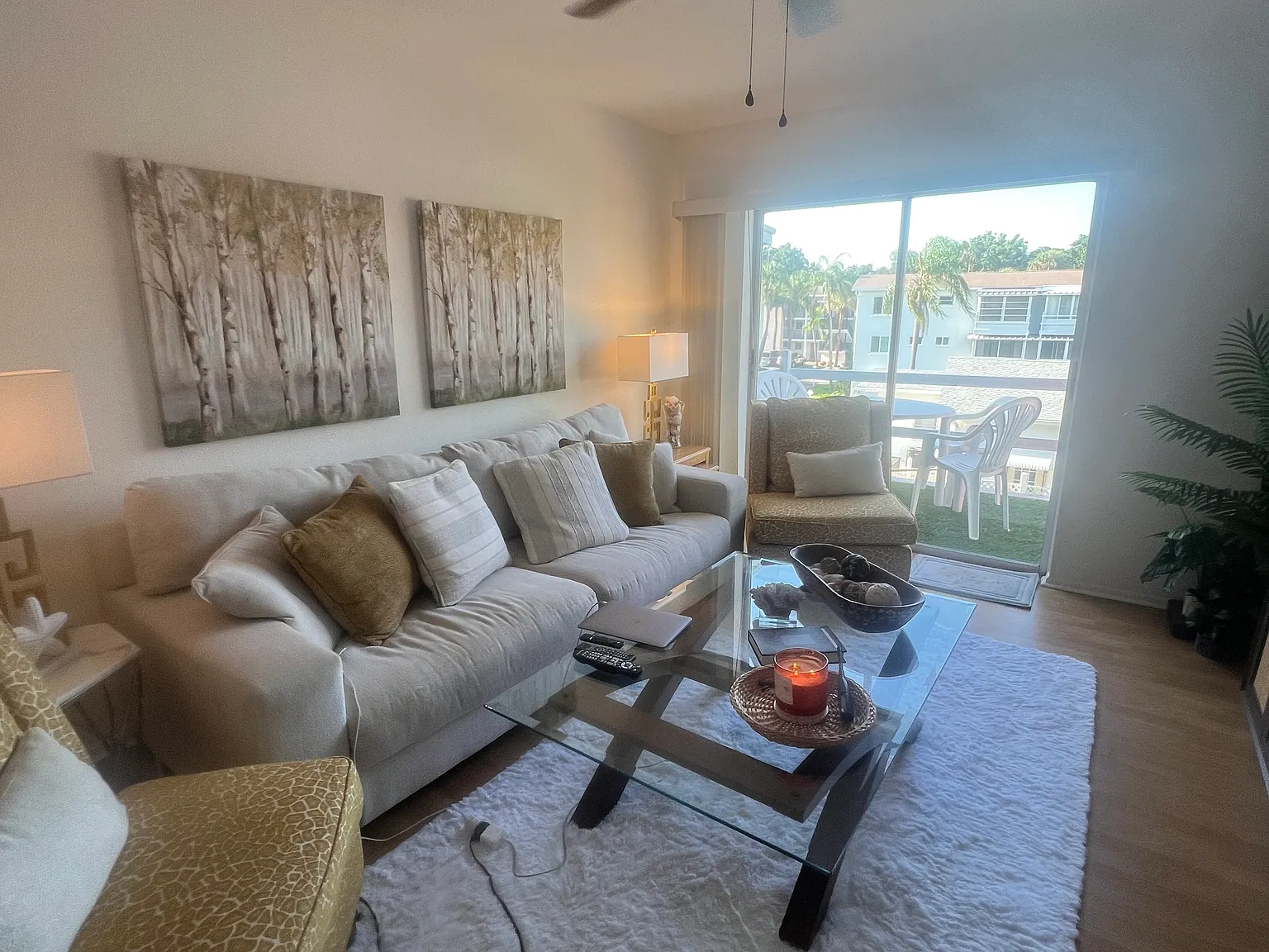 2 bed, 840 sqft, $2,500 — Photo 4