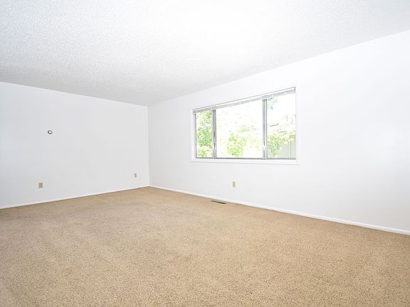 3rd image of 411 N 16th Ave APT A