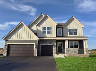 4815 Blake Way, Woodbury, MN 55129