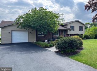 37 Apple Ln, Arendtsville, PA 17303