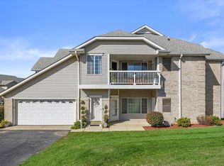 Rolling Meadows Condominiums, Oak Creek, WI 53154