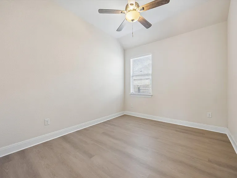 232 Natchez Dr — Photo 23