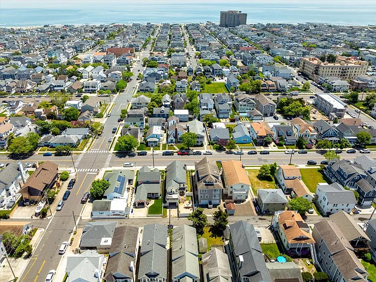 Neighborhood
