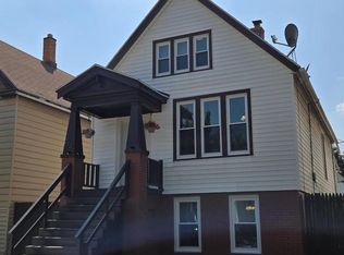 2137 S 16th St, Milwaukee, WI 53215