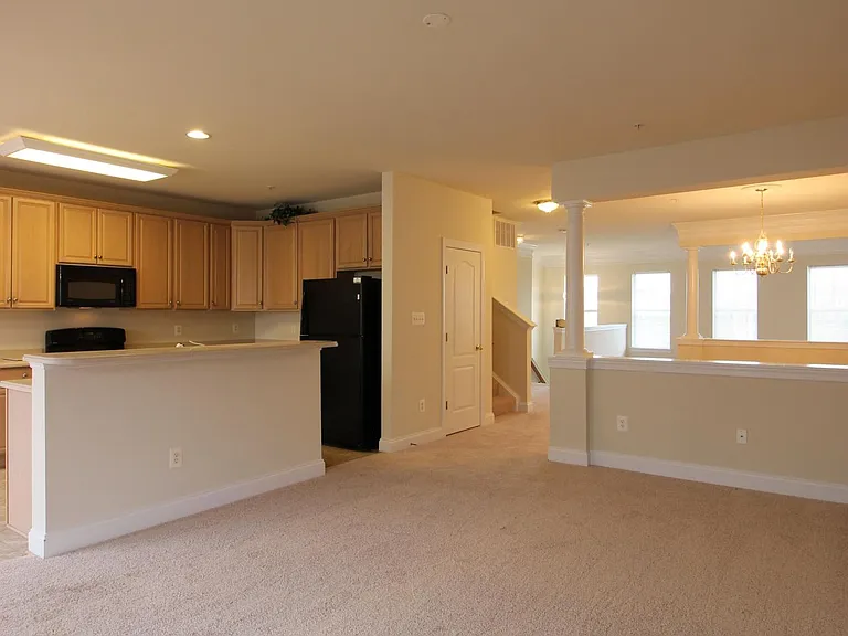 23802 Catawba Hill Dr #B — Photo 17