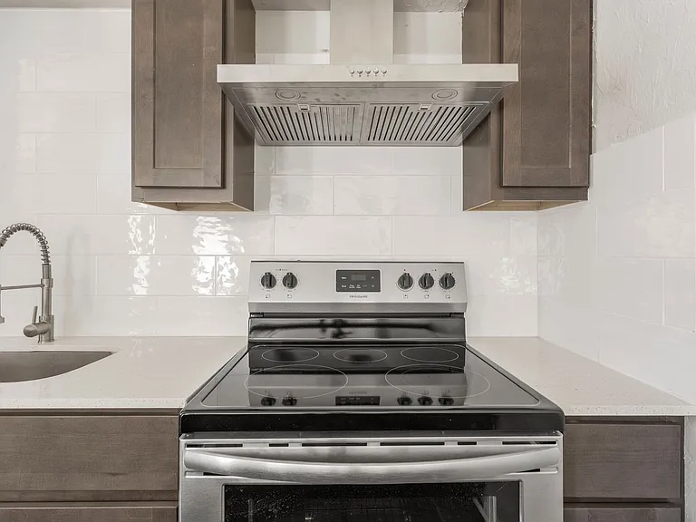 Terraces at Nichols Hills Renovated Two-Bedrooms — Photo 16