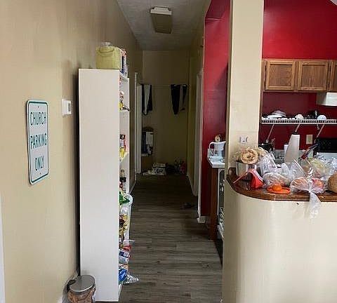 4th image of 375 Aylesford Pl #1