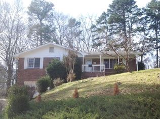 3025 Summerlake Dr, Gainesville, GA 30506
