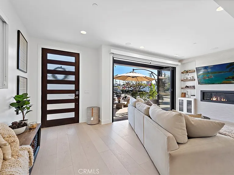 415 Marguerite Ave — Photo 14