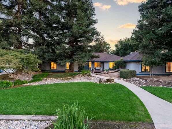 5837 W Stewart Avenue, Visalia, CA 93291