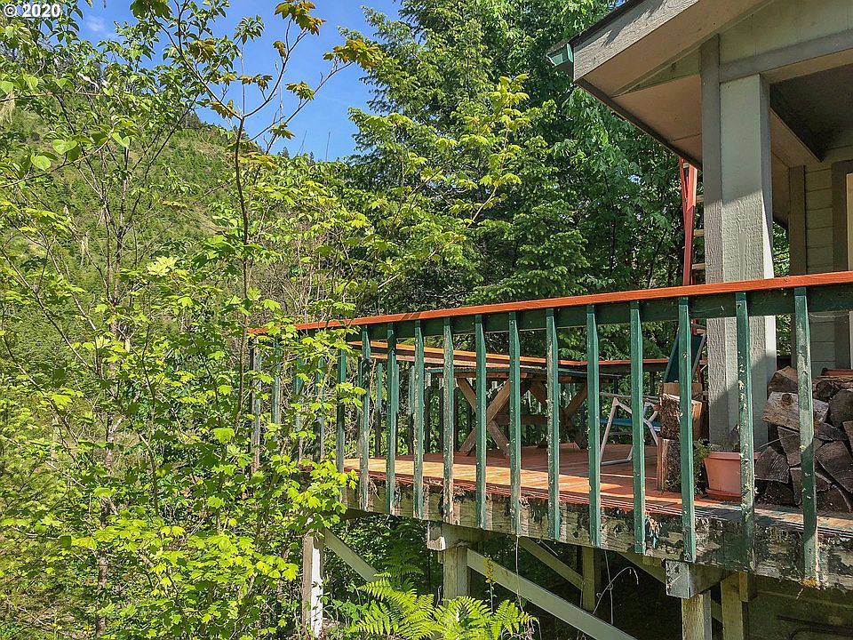 221 Anita Ln Glide OR 97443 Apartments for Rent Zillow