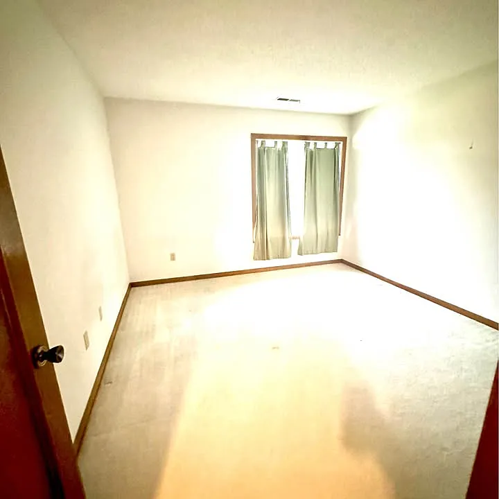 1100 50th St