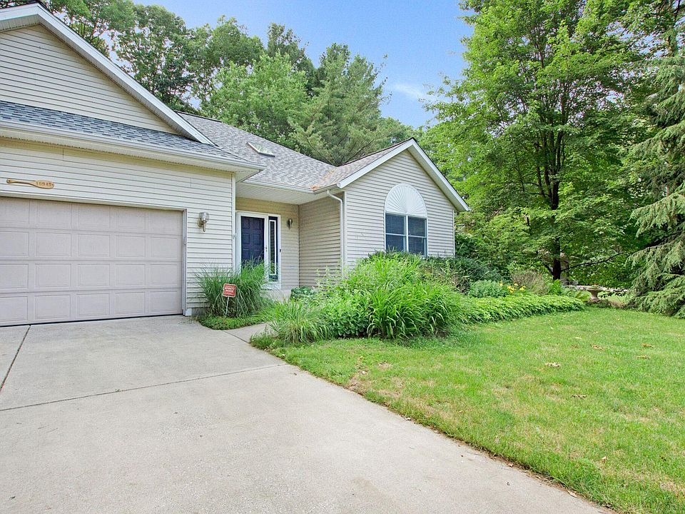 1st image of 16945 Timber Dunes Dr