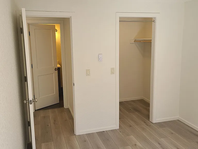 404 Railroad Ave #11 — Photo 19