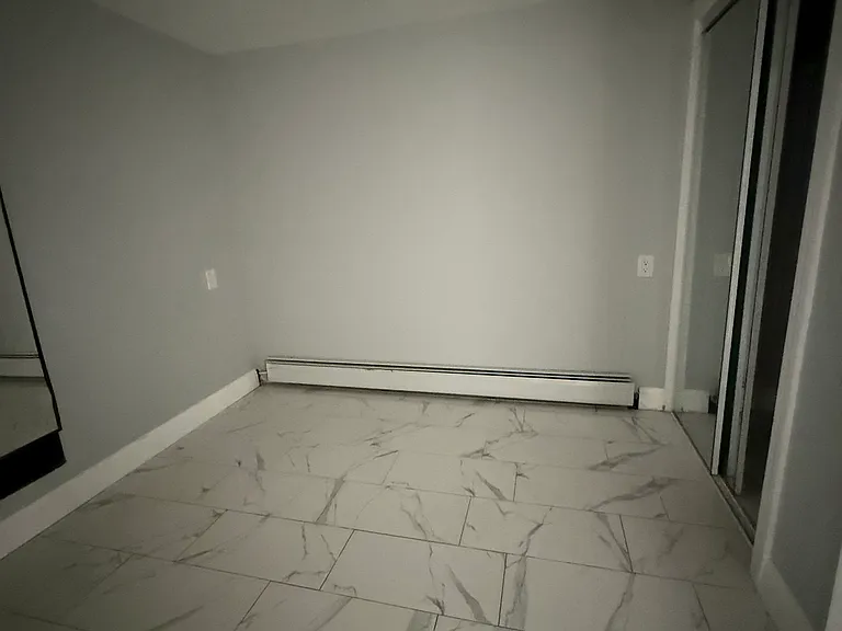 51 Grant St #1 — Photo 8