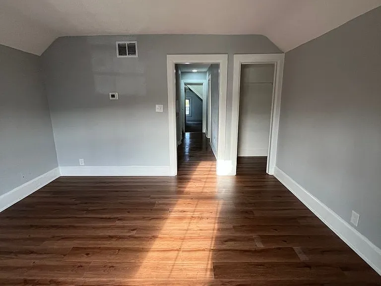 3533 Douglas Ave — Photo 3
