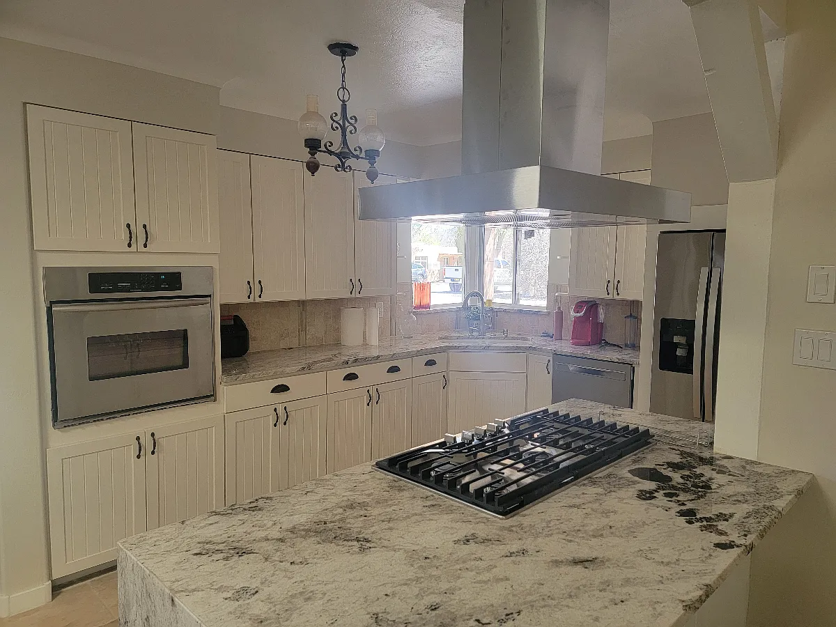 5 bed, 3317 sqft, $4,000 — Photo 3