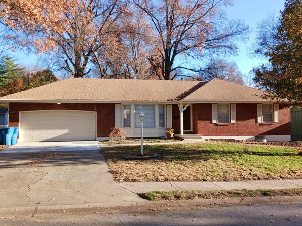 813 N Ute St, Independence, MO 64056