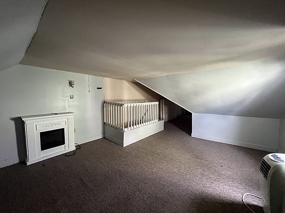 4th image of 1513 Washington Ave
