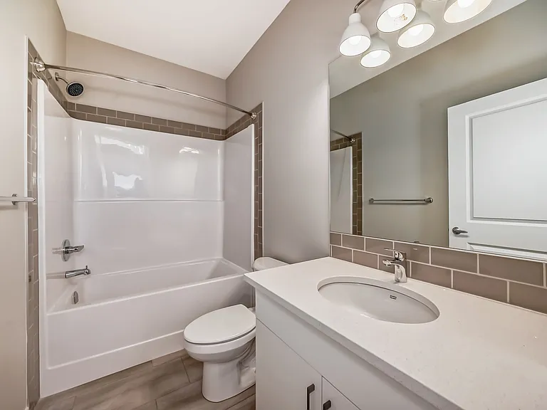 345 Magnolia Way SE — Photo 83