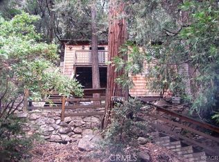 21978 Waters Dr, Crestline, CA 92325