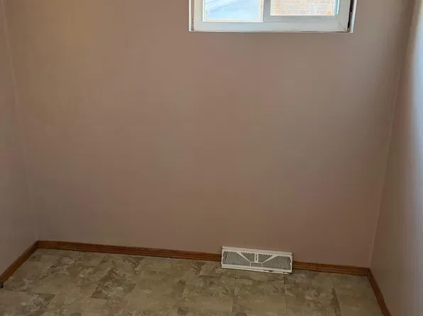 125 Meadowlawn Rd, Buffalo, NY