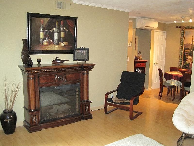 2nd image of 2741 Lone Bluff Way
