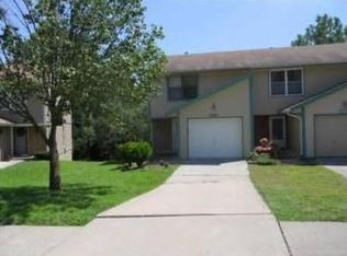 6800 N Fisk Ave, Kansas City, MO 64151