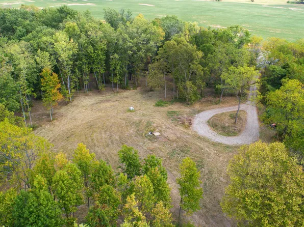 3155 Old Millersport Rd NE, Lancaster, OH 43130